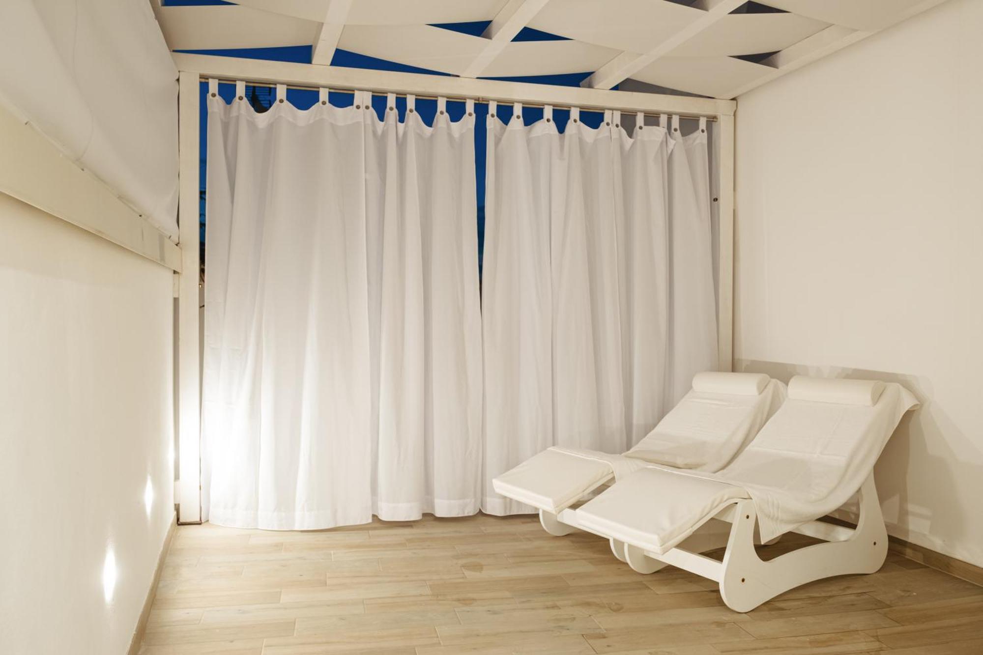 Albergo Diffuso Dimora Rossi Charme B&B Turi Exterior photo